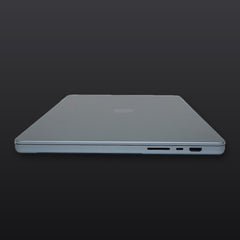 Actual MacPro-LA unit — Apple MacBook Pro 16-inch M1 Max, 64GB RAM, 4TB SSD, Space Gray — right side ports: SDXC, Thunderbolt 4, HDMI